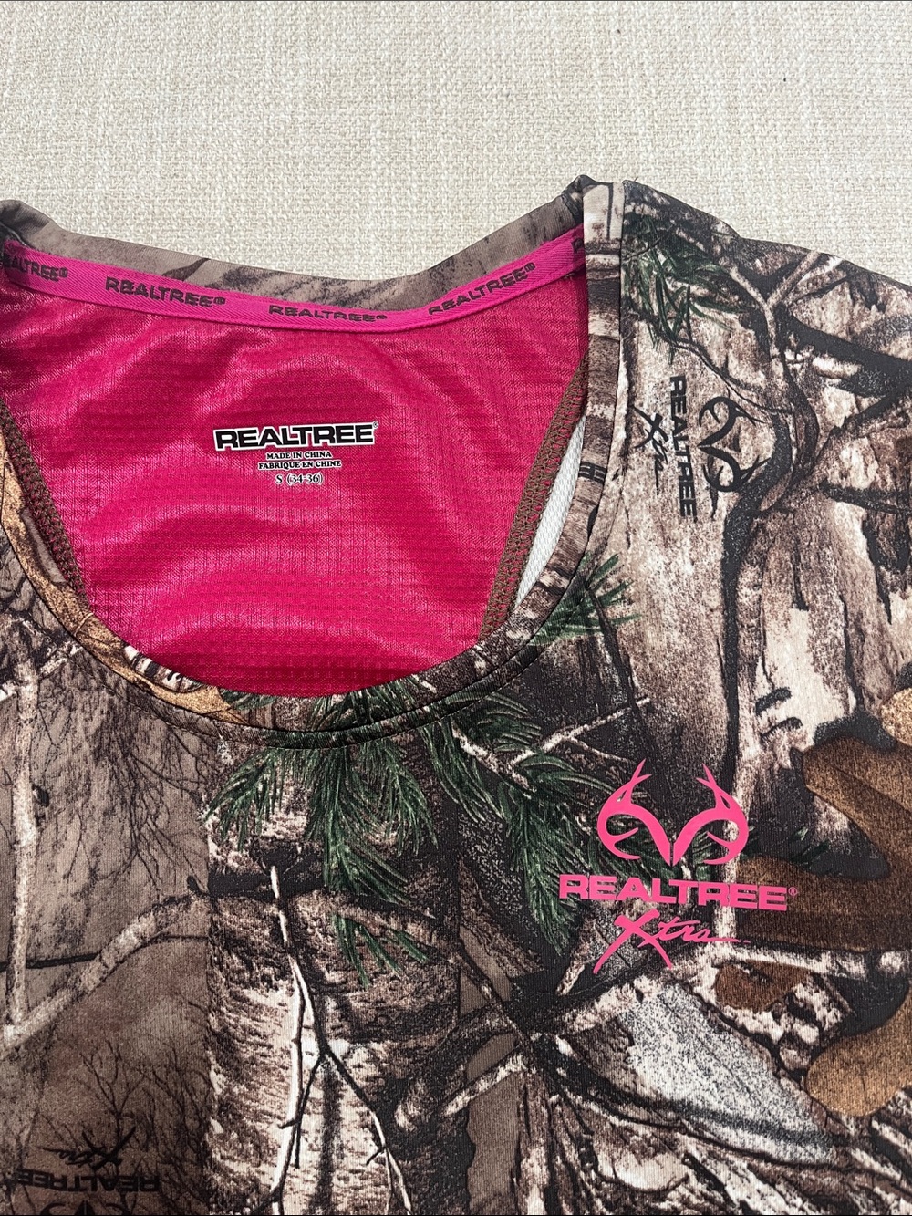Realtree Camo Short Sleeve Tee with Pink Accent - Picture 4 of 4